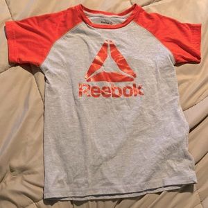 Reebok tshirt